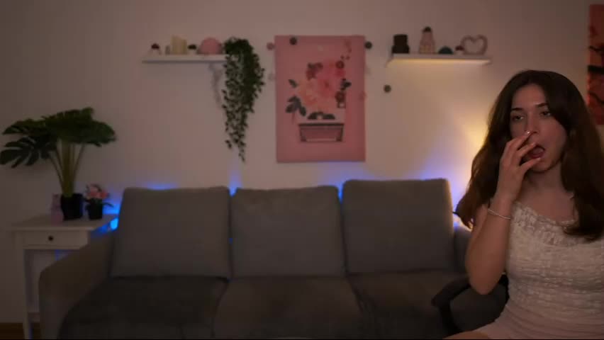 kissiecat Adult Chat April 15, 2026