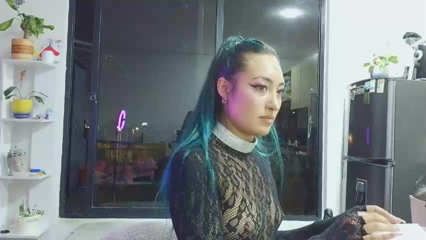 sapphire_mei Adult Chat April 15, 2026