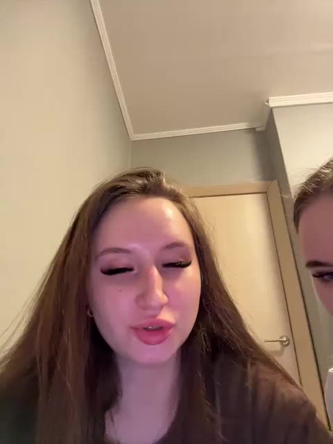 Kira_Sofia Adult Chat April 15, 2026