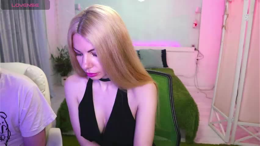 alisaaleks Adult Chat April 15, 2026