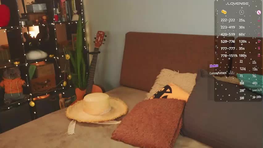 bananya_kitty Adult Chat April 15, 2026