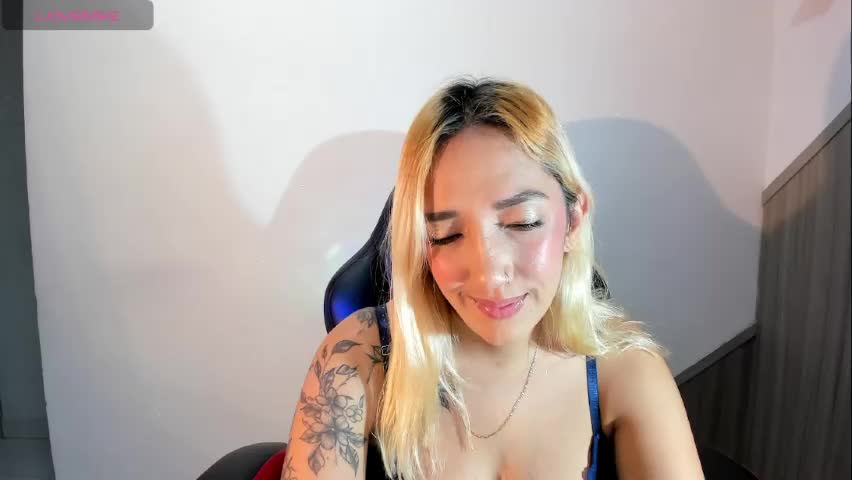 isa_klein Adult Chat April 15, 2026