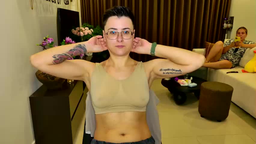 chloe_x_ Adult Chat April 15, 2026