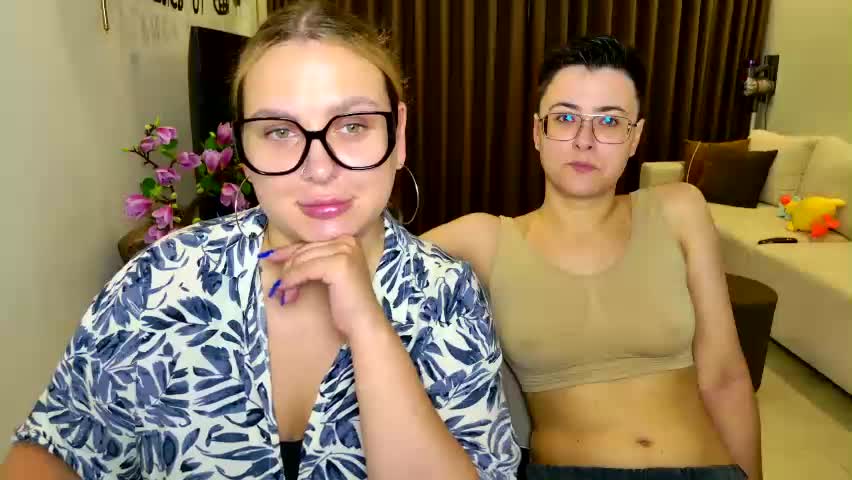 chloe_x_ Adult Chat April 15, 2026