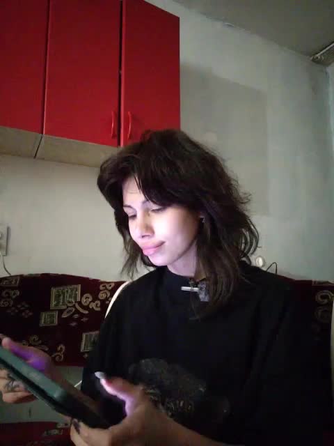 Tinablackkk Adult Chat April 15, 2026