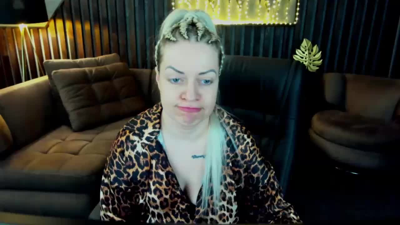 AnnaSnow Adult Chat April 16, 2026