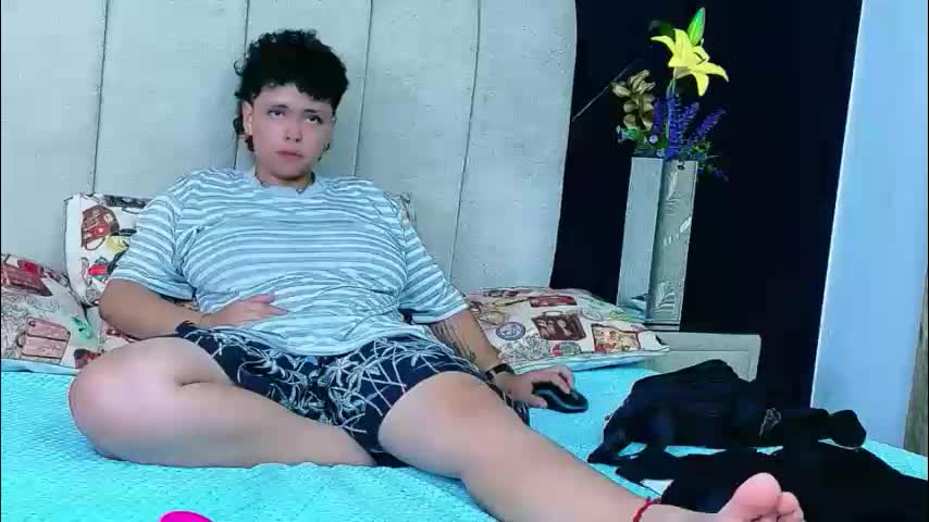 nikievanz Adult Chat April 15, 2026