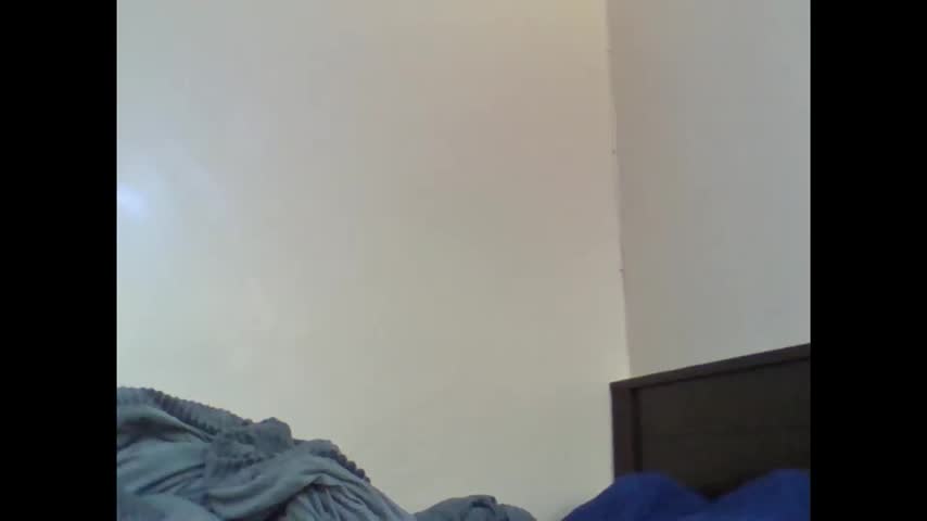 baddie_bunnie Adult Chat April 15, 2026