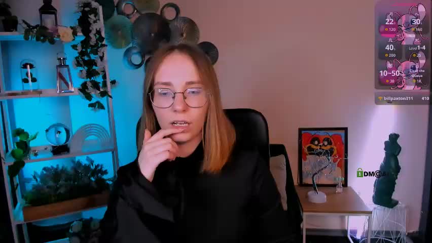 evalora_vei Adult Chat April 15, 2026