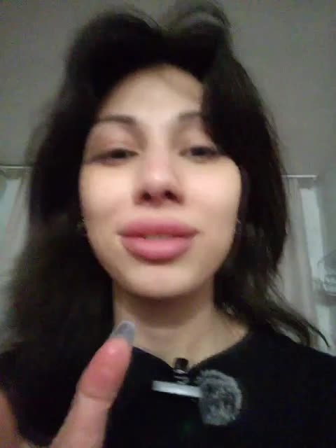 Tinablackkk Adult Chat April 15, 2026