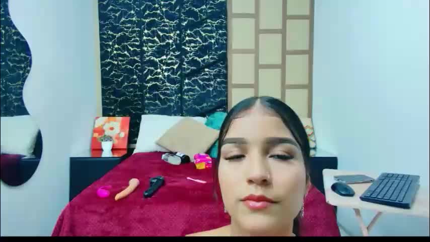 melody_fontana Adult Chat April 15, 2026