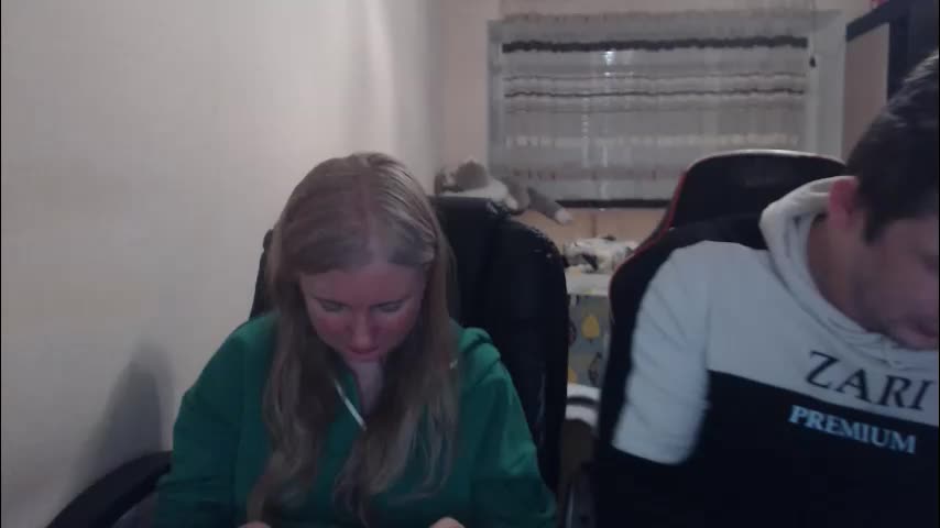 jenisandpeter Adult Chat April 15, 2026