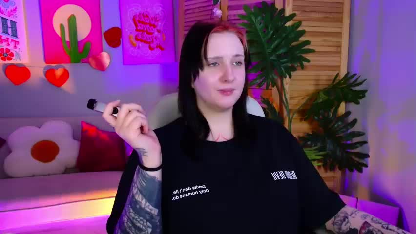 asheluck Adult Chat April 15, 2026