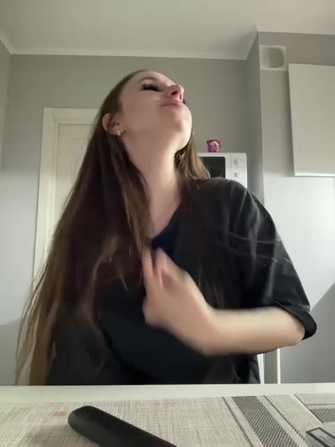 Kira_Sofia Adult Chat April 15, 2026