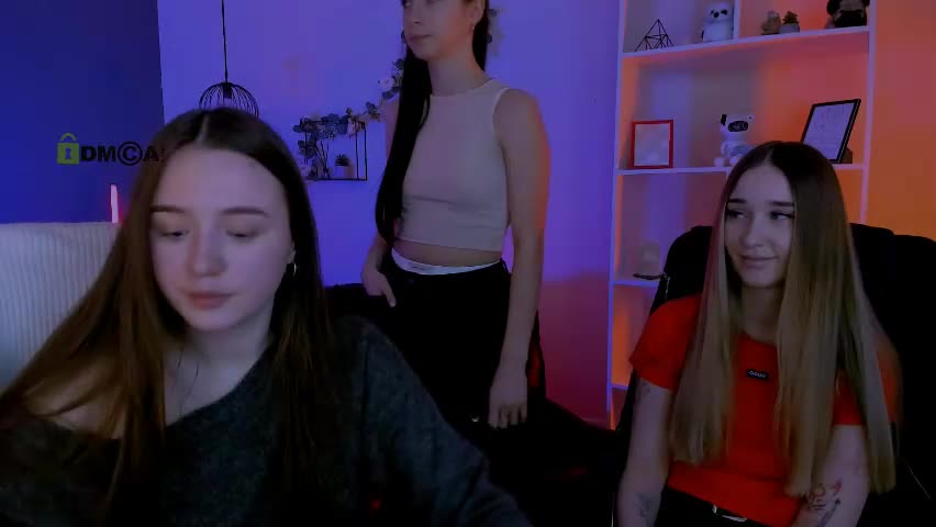 _mila_fire Adult Chat April 15, 2026