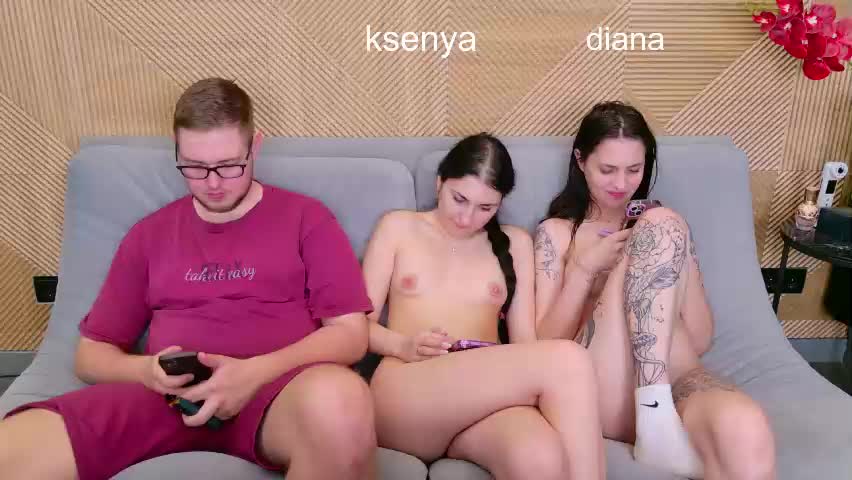 ksenyahot Adult Chat April 15, 2026