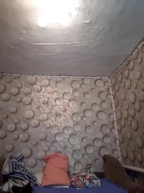 FameLara Adult Chat April 16, 2026