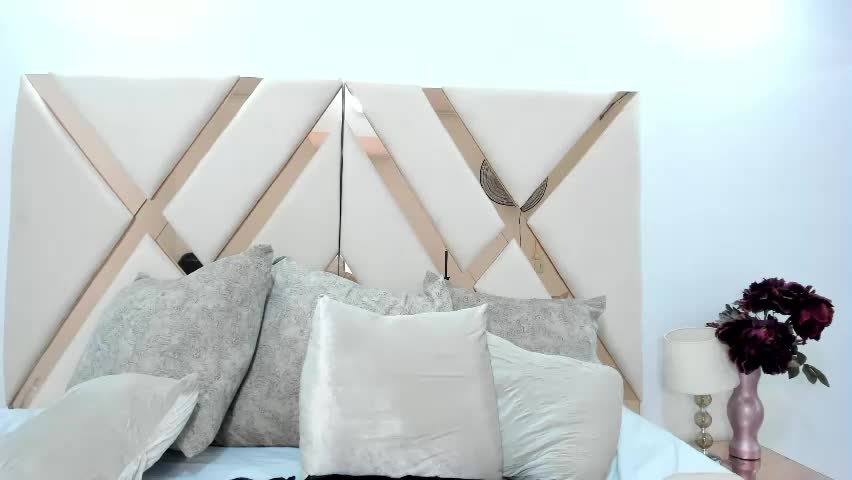 lia_damasco Adult Chat April 15, 2026