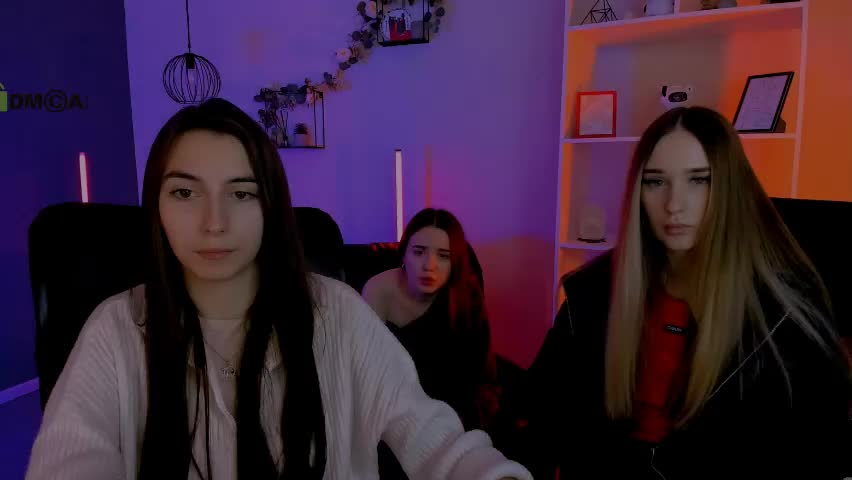 _mila_fire Adult Chat April 15, 2026