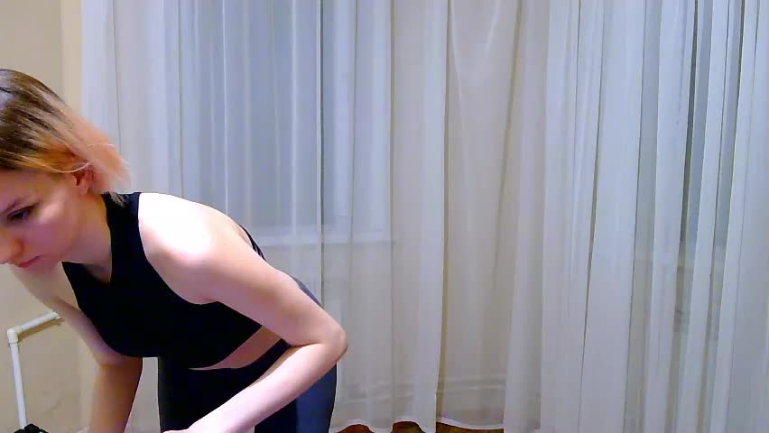 ivy__lester Adult Chat April 15, 2026