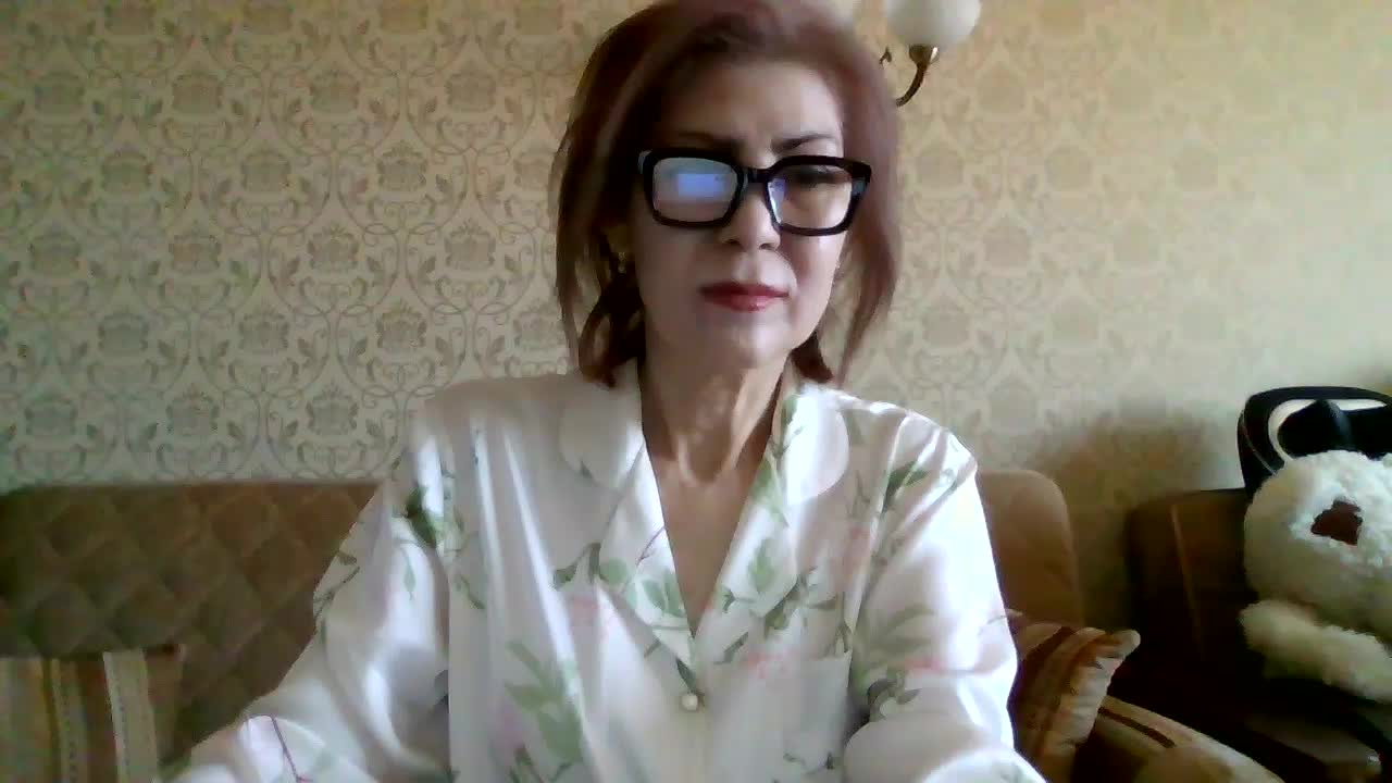 ElegantLady00 Adult Chat April 16, 2026