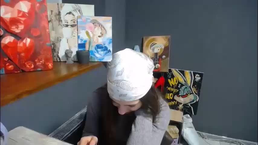 tiny_felicity Adult Chat April 16, 2026