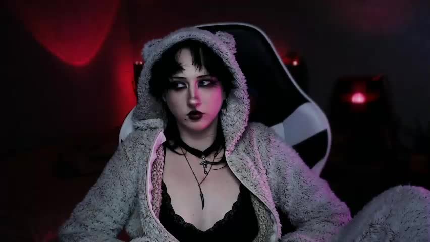 brandy_queen Adult Chat April 16, 2026