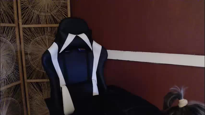 cherrylove426 Adult Chat April 16, 2026