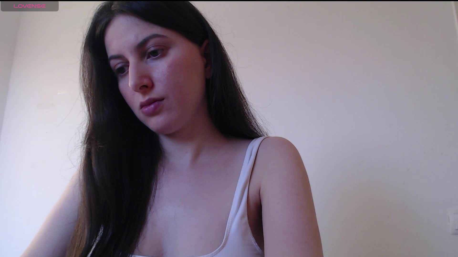 Hot-lina Adult Chat April 16, 2026