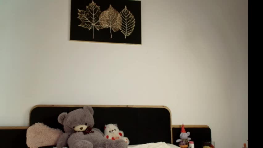 xoxo_cherry1 Adult Chat April 16, 2026