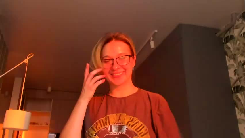 lilith_lutherlow Adult Chat April 16, 2026