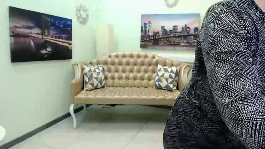 mona_w Adult Chat April 16, 2026