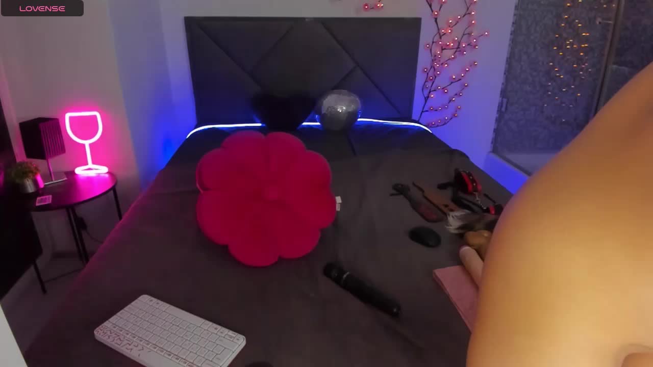 CassieEvans Adult Chat April 16, 2026