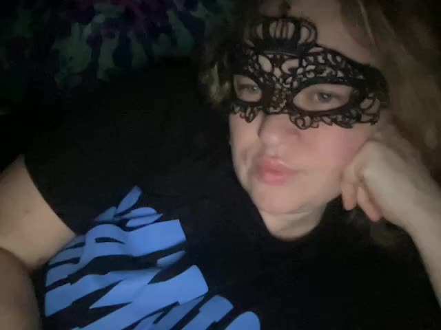 EVIL_TITS Adult Chat April 16, 2026