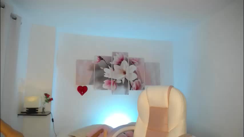 aylin_ross_ Adult Chat April 16, 2026