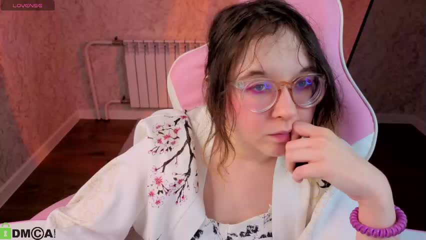 aleks_caste Adult Chat April 16, 2026