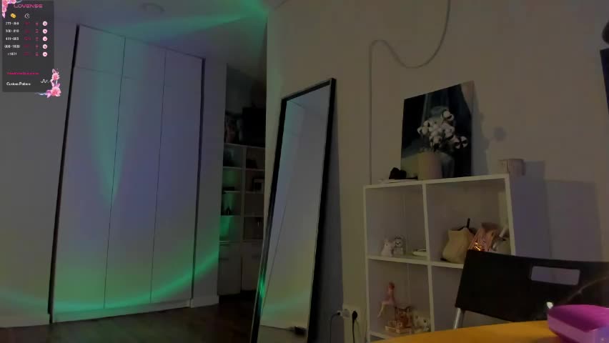 nerenuu_ Adult Chat April 16, 2026