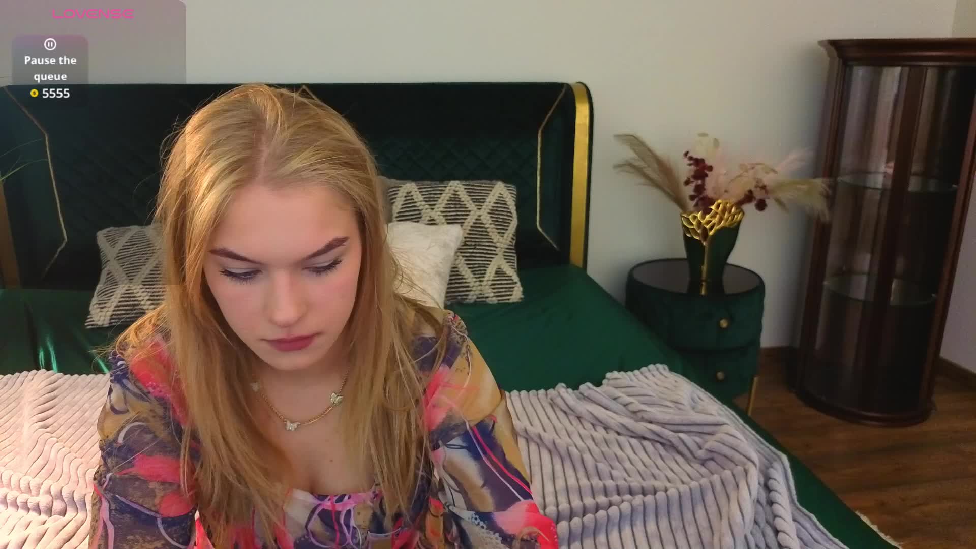 AlinaLemon Adult Chat April 16, 2026