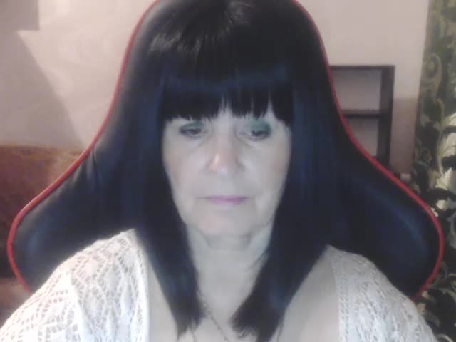 KatarinaGloss Adult Chat April 16, 2026