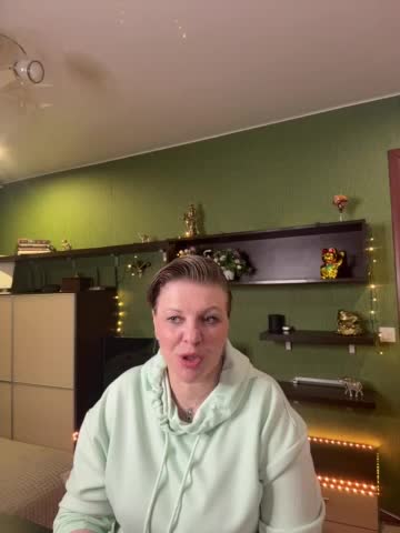 Veronika_Gold Adult Chat April 16, 2026