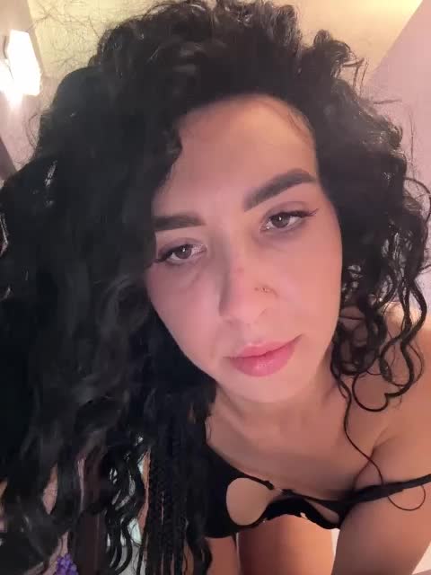 -DEVOCHKA-YYY- Adult Chat April 17, 2026