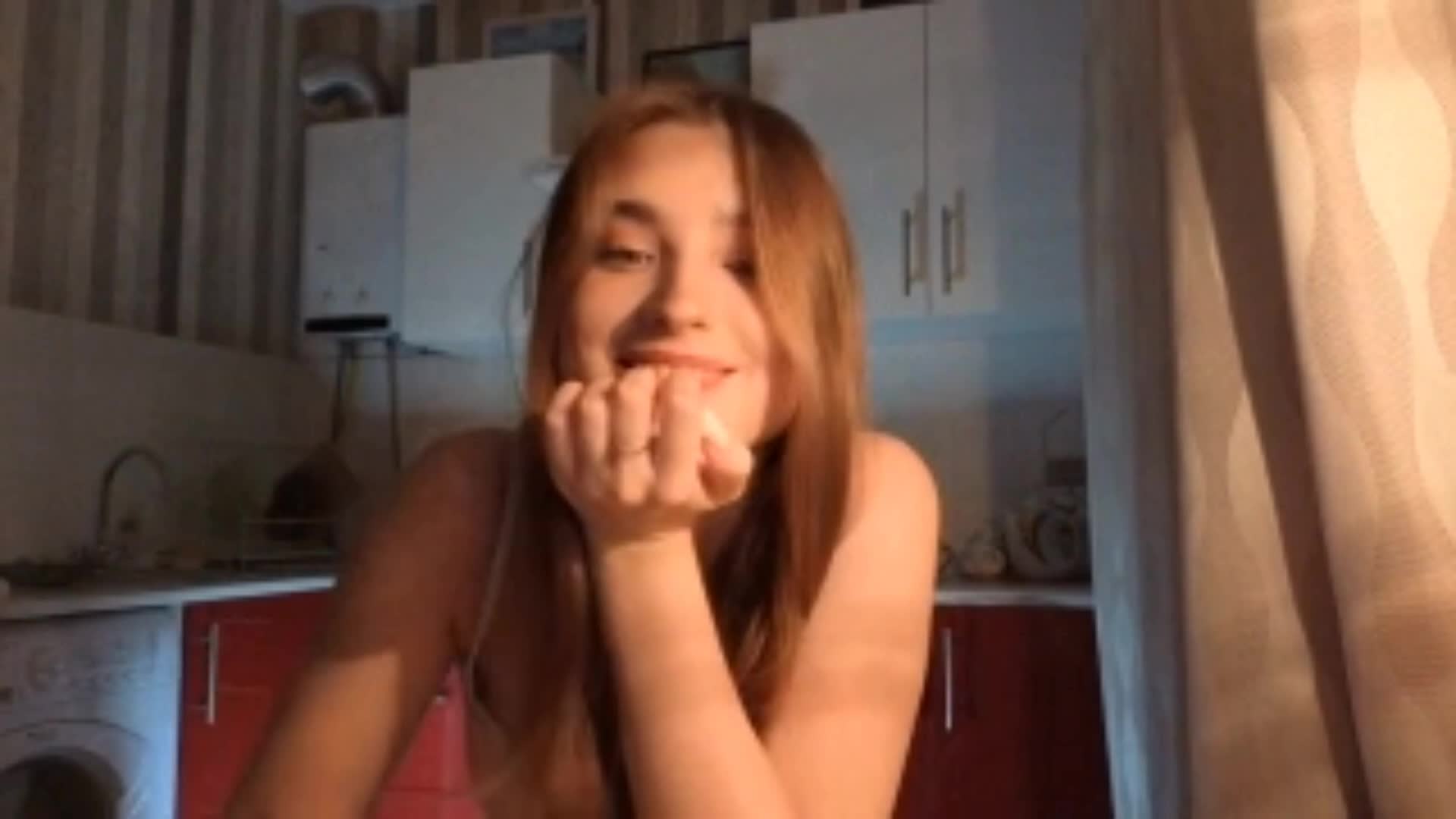 ChristiaPettet Adult Chat April 17, 2026