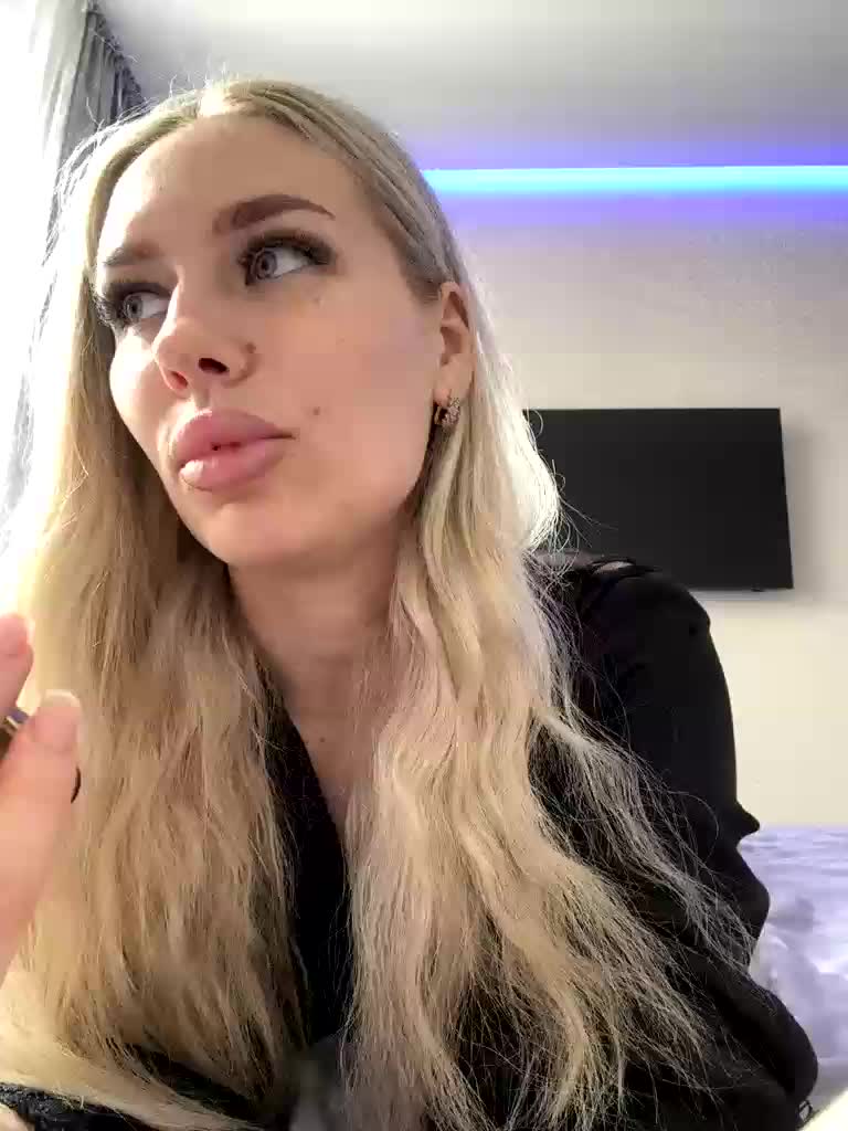 -Estonia- Adult Chat April 16, 2026