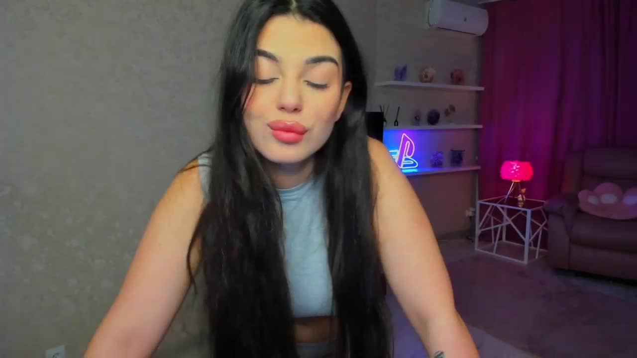 SnowingWinter Adult Chat April 17, 2026