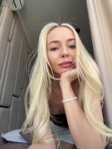 WhiteGirl-one Adult Chat April 16, 2026