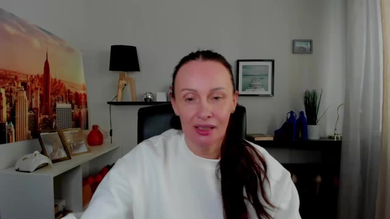 velvetJasmine Adult Chat April 17, 2026