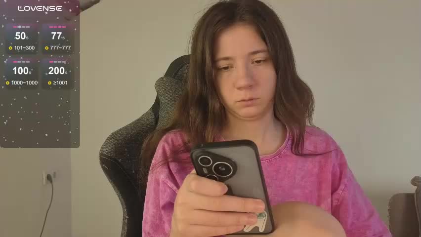 sexy_b0rsch Adult Chat April 17, 2026