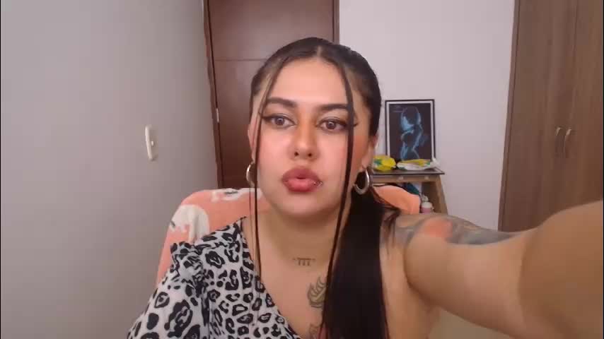 sub_nezuko_69 Adult Chat April 17, 2026