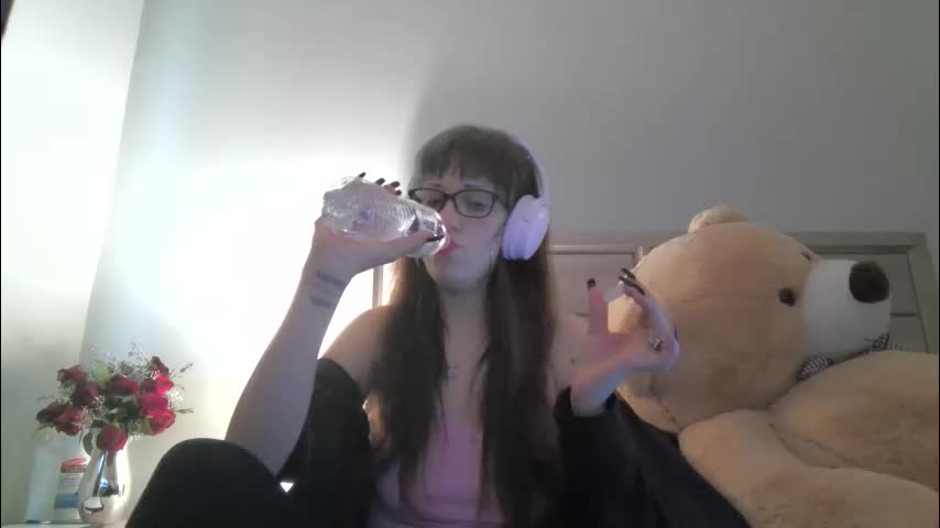 fragilemasochist Adult Chat April 17, 2026