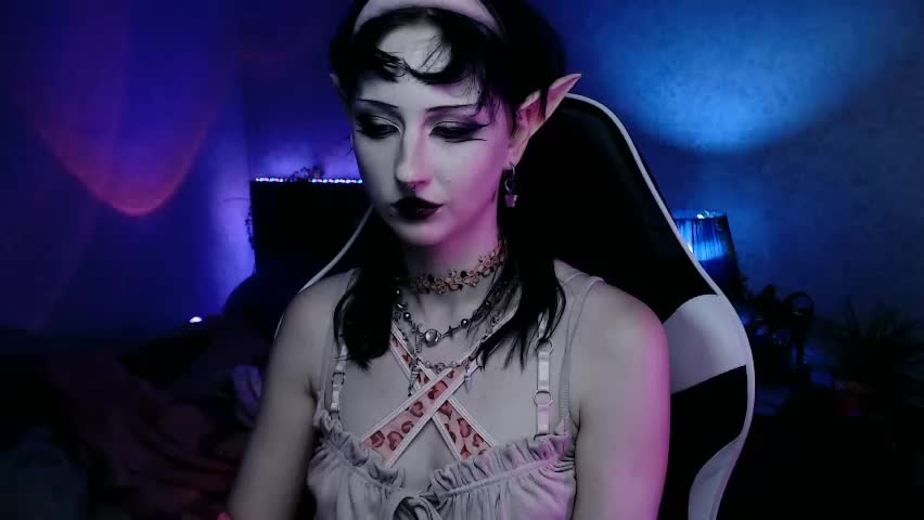 brandy_queen Adult Chat April 17, 2026